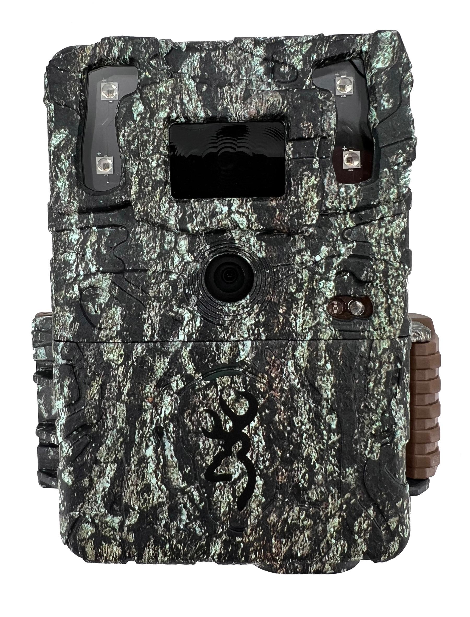 Browning Command Ops Elite 22 Combo Trail Camera with 32GB SD card and
